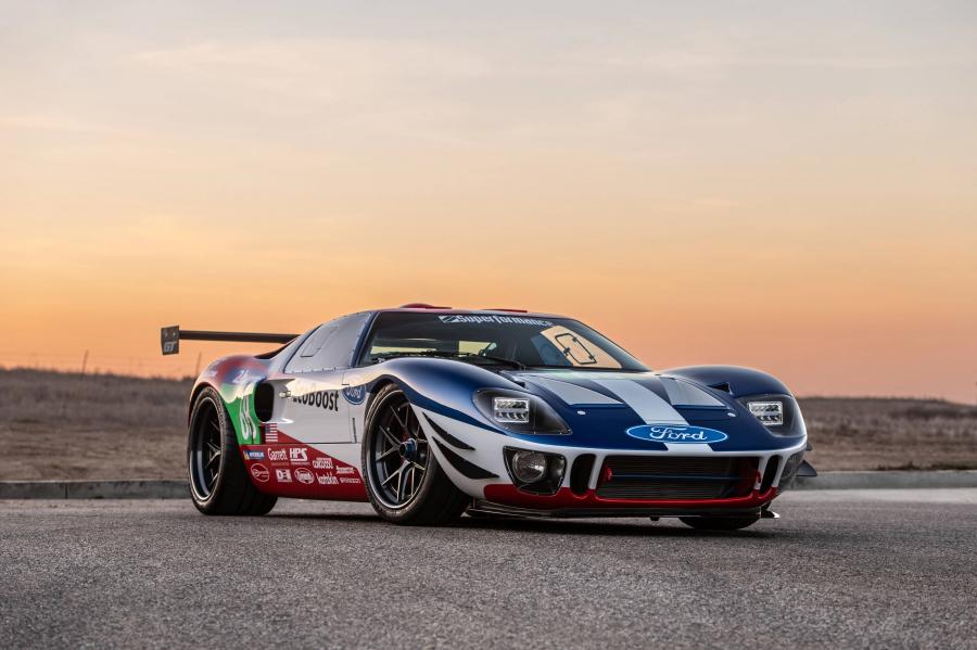  Ford GT40 Future by Superformance 2018 года  (фото 1 из 42)